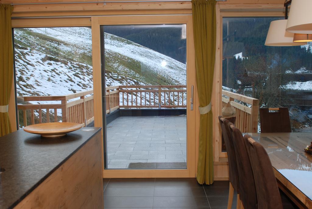 Chalet Glemmtal - Haus Schmittenblick Viehhofen Exterior foto